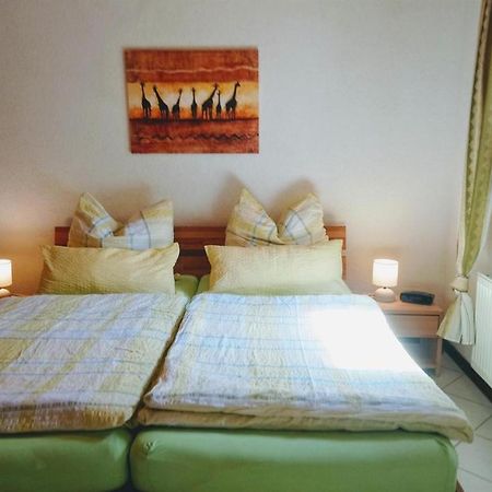 Ferienwohnung Maifeld 维尔舍姆 外观 照片