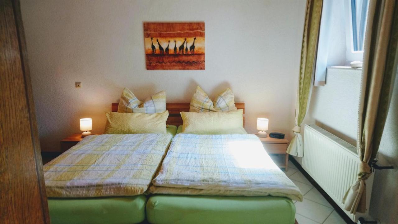 Ferienwohnung Maifeld 维尔舍姆 外观 照片